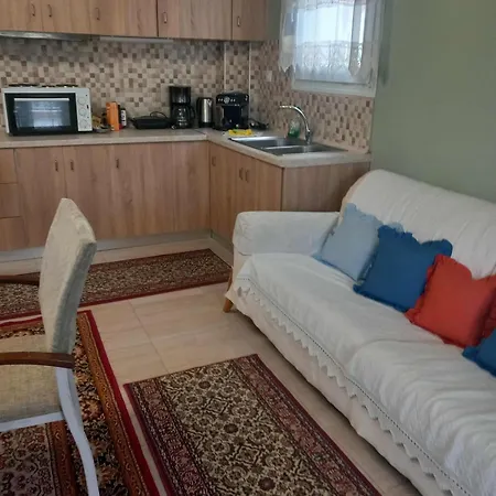 Alexander's ניאה מיכאניונה